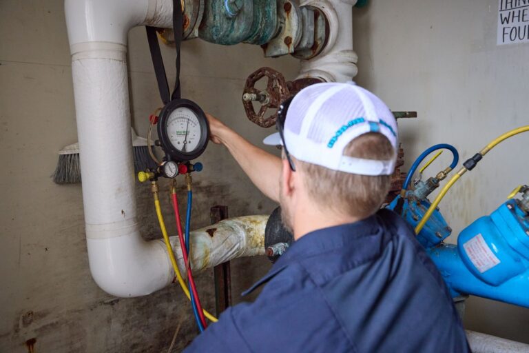 Rolls Mechanical plumber working