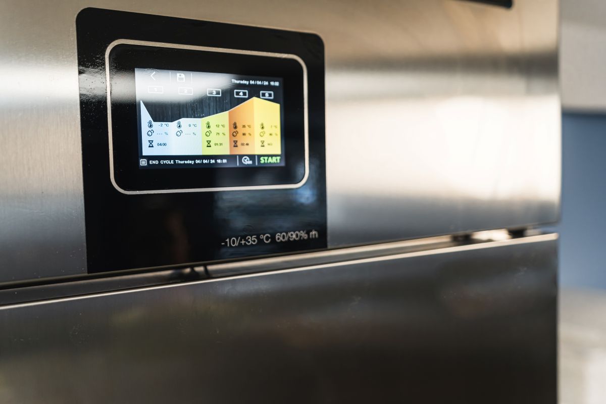 refrigeration bloomfield hills temperature close up