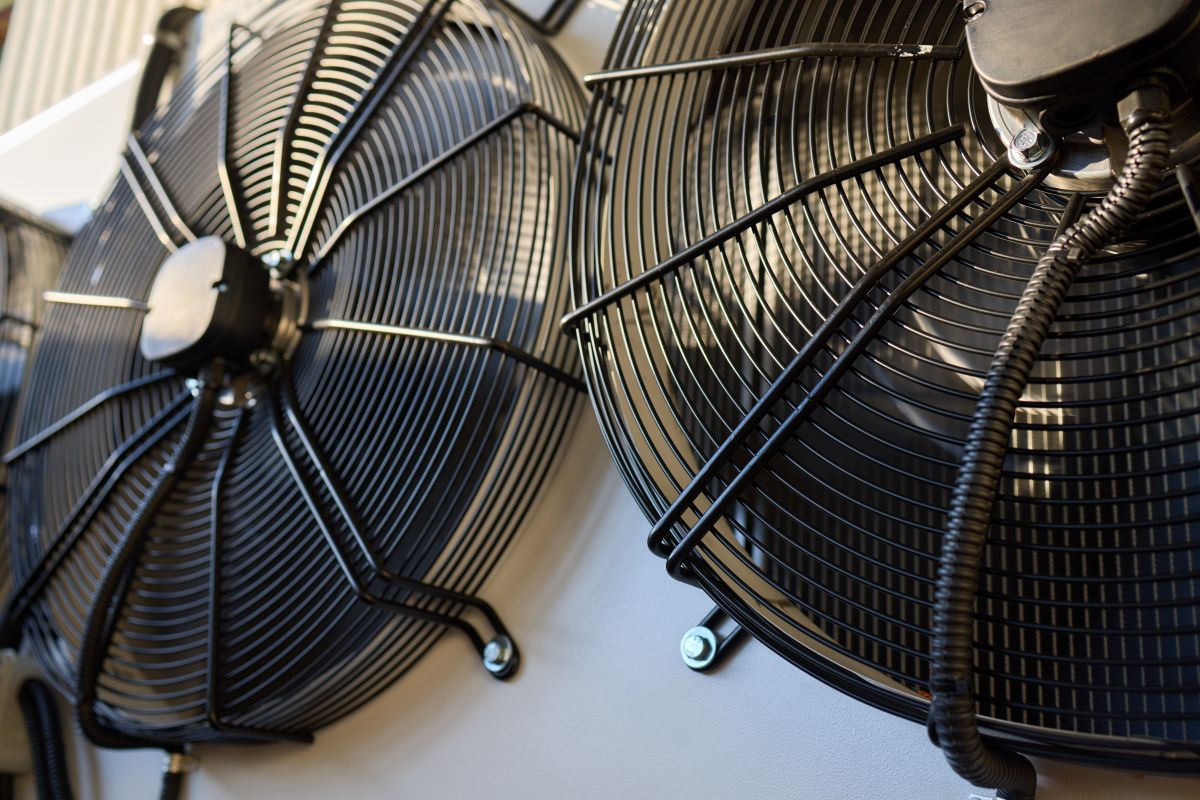 hvac swartz creek big fans close up